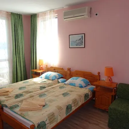 Rusalka Pensionat 2*